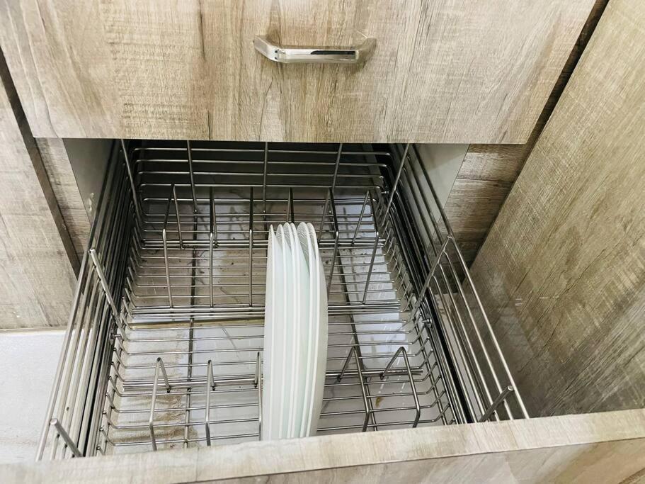 Vessaokar 1bhk - Bandra Close To Lilavati Hospital *