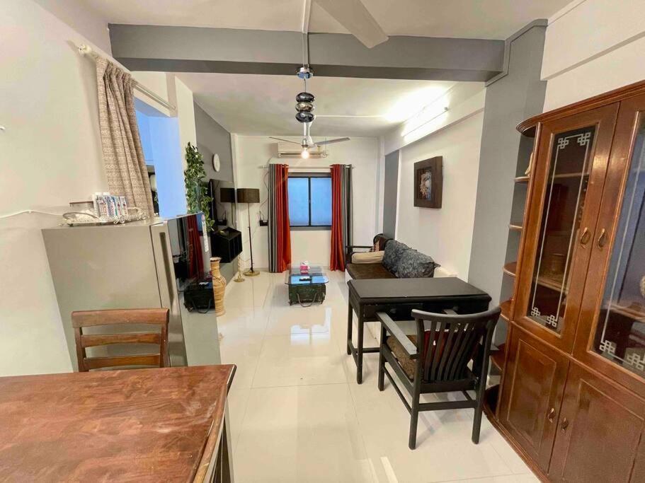 Seabird -1 Bhk Ground Floor-carter Rd- Bandra West * Mumbai