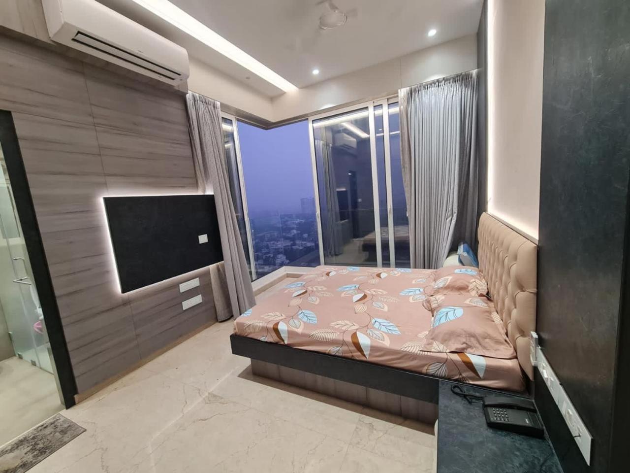 Kova Luxury Service Apartment *