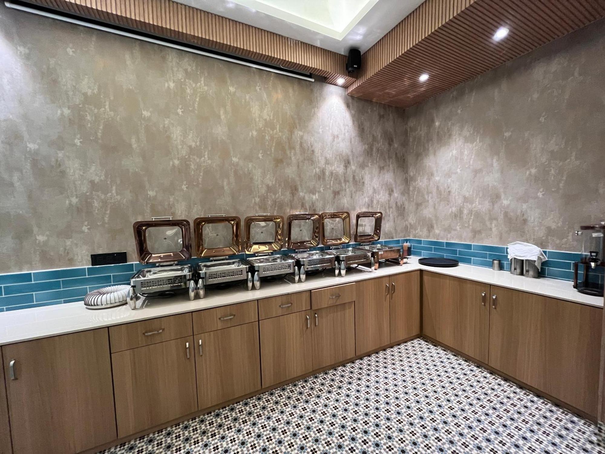 Esquire Near Bkc Hotel Mumbai