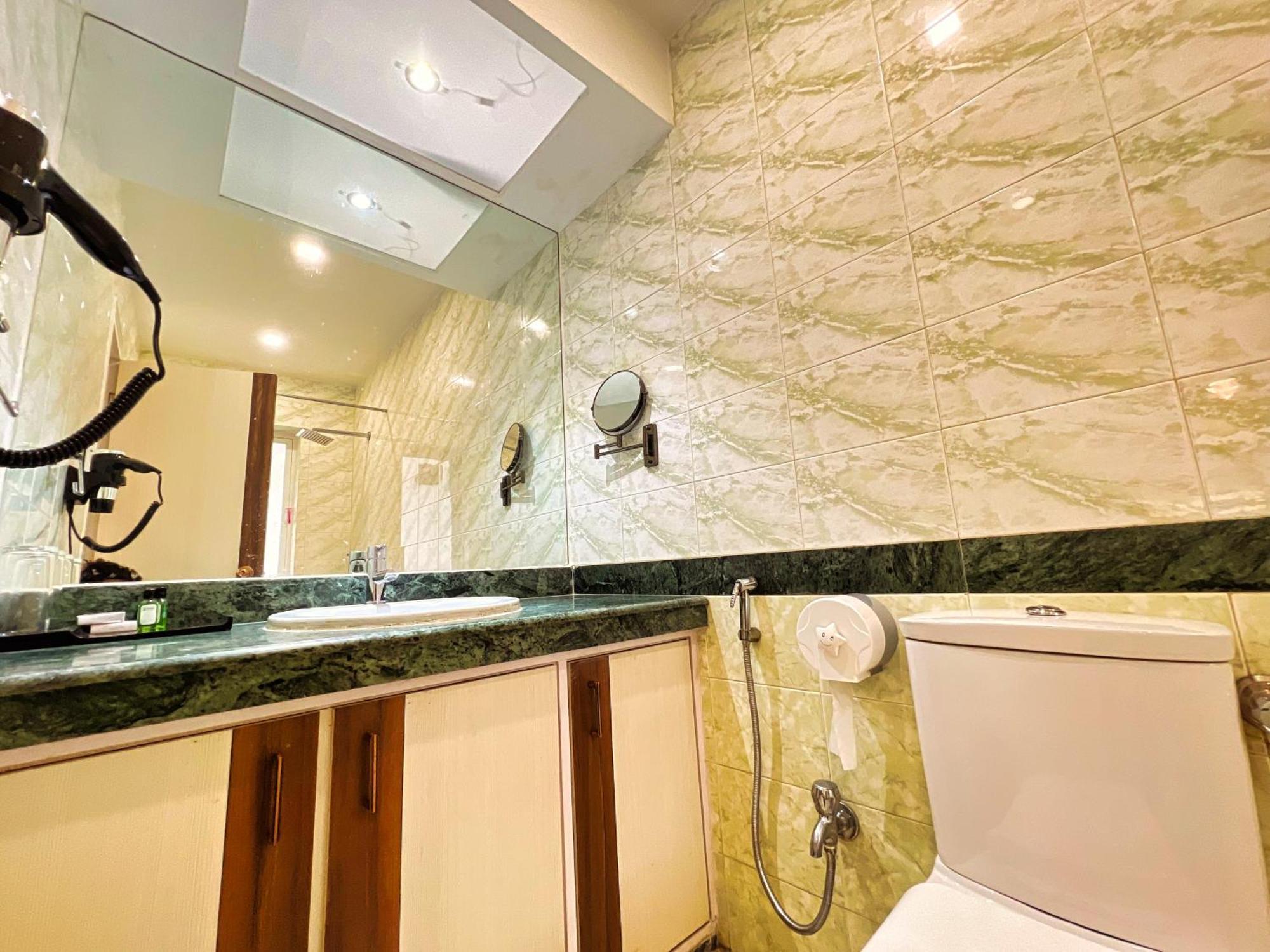 White House By Maxxvalue Service Bandra Apartamento *