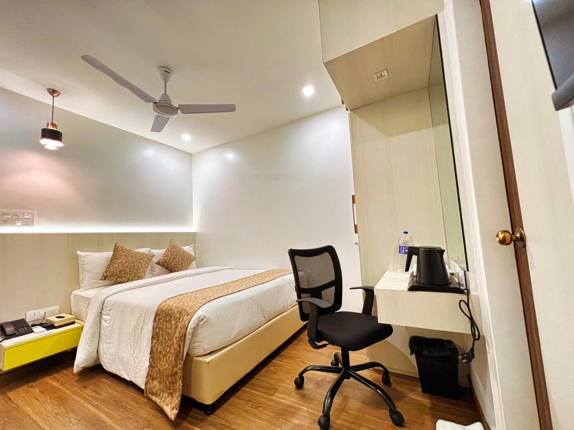 Apartamento White House By Maxxvalue Service Bandra Bombaim
