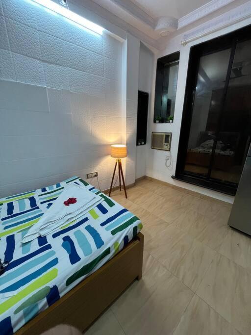 Budget Friendly 2bhk At Pali Hill Mumbai