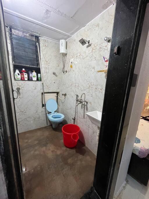 Budget Friendly 2bhk At Pali Hill * Mumbai