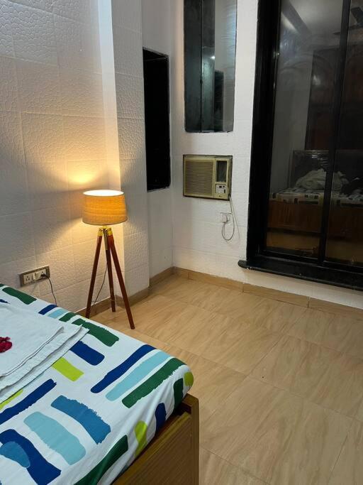 Apartment Budget Friendly 2bhk At Pali Hill