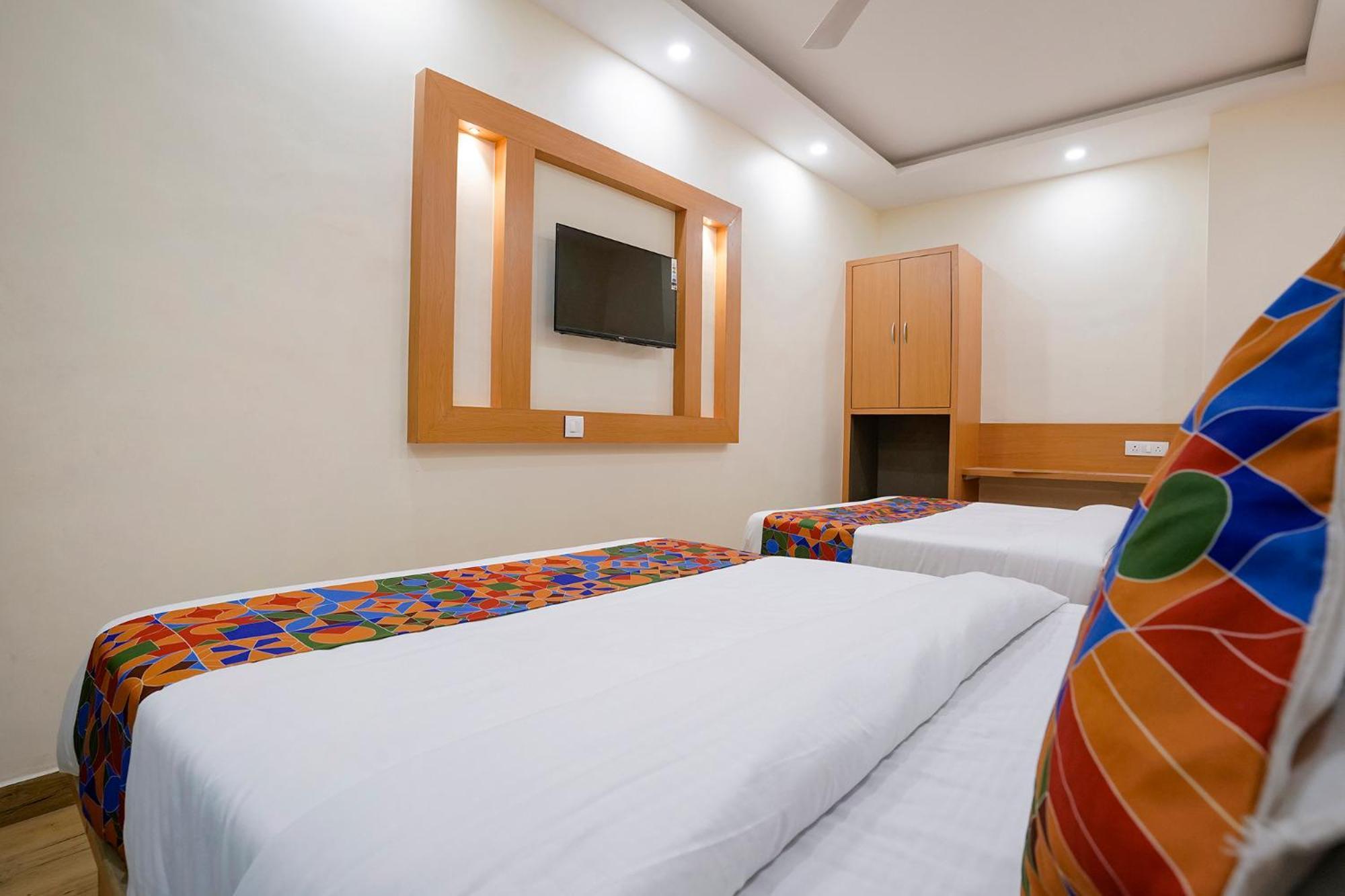 Fabhotel 7 Square - Nr Bkc Hotel 3*