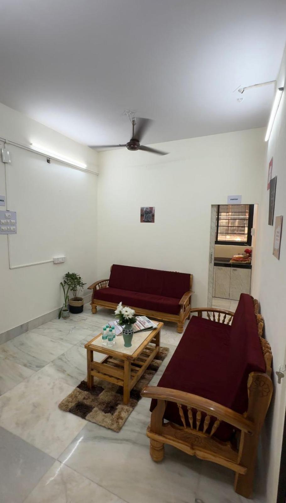 Pinaki Shared Live Hostel