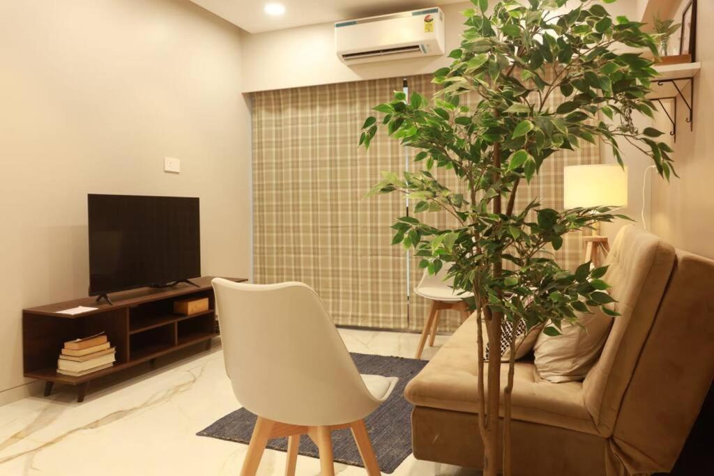Downtown 2 And Half Bhk Appt Mahalaxmi, 1201 * Mumbai