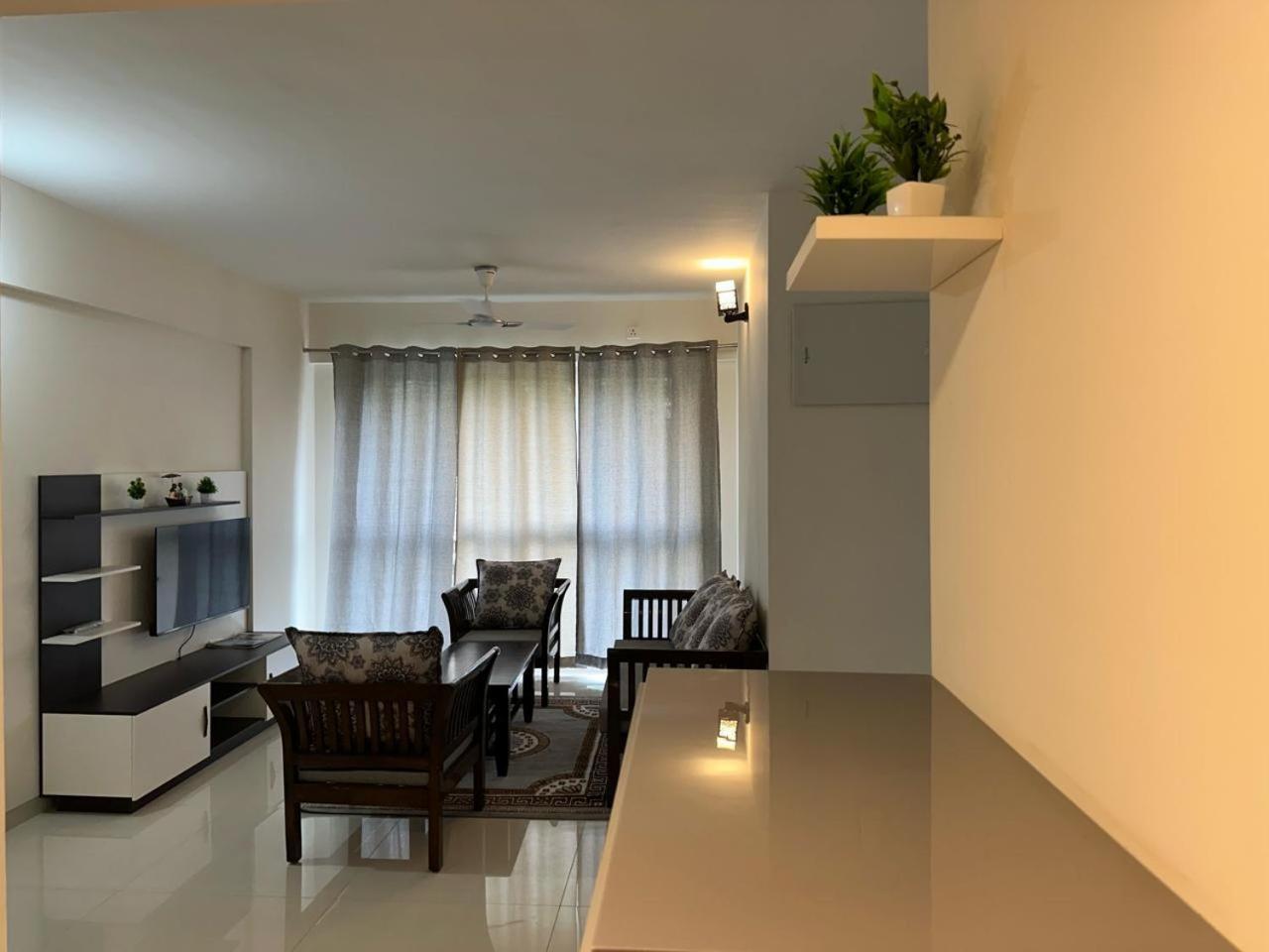 Apartment Residential Tranquil