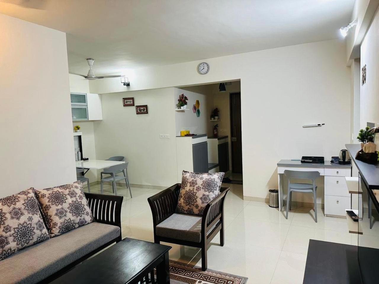 Residential Tranquil Apartment *
