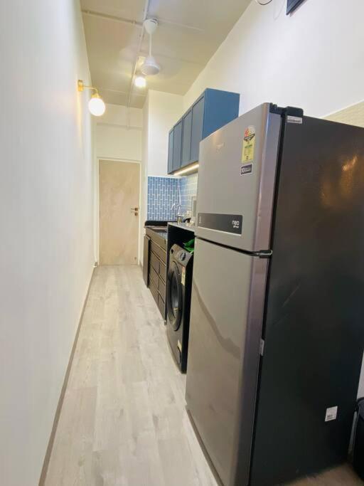 Vera 1bhk Bandra W By The Company Apartment *