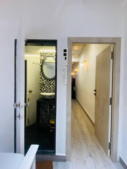 Vera 1bhk Bandra W By The Company Apartment
