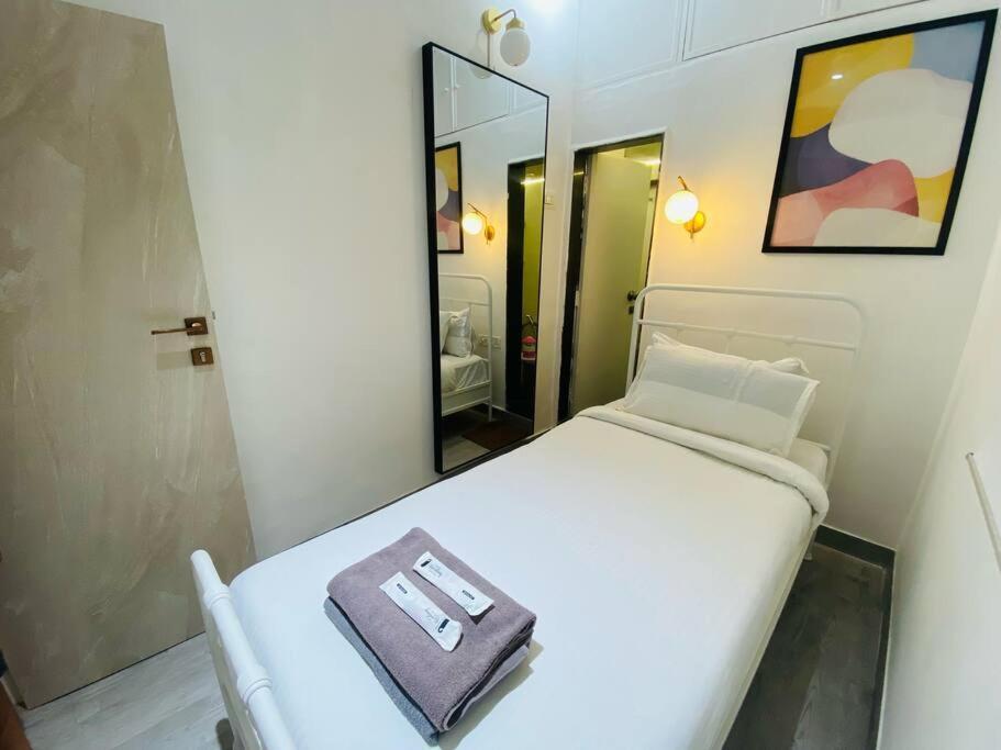 Vera 1bhk Bandra W By The Company Apartment Mumbai