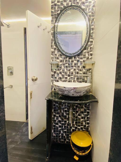 Apartment Vera 1bhk Bandra W By The Company Mumbai