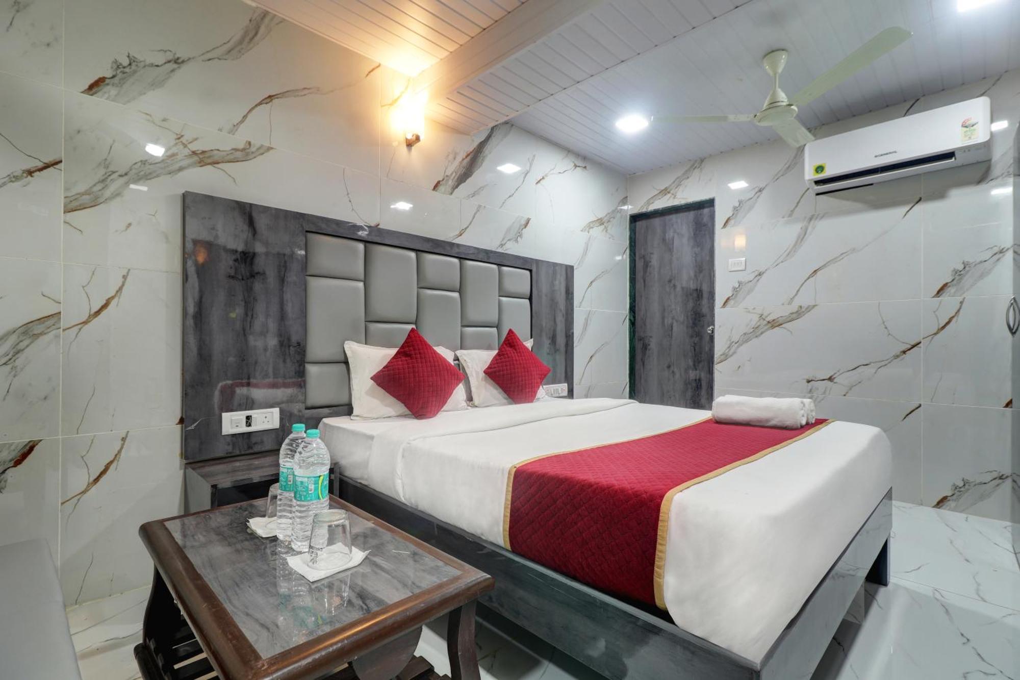 Site 3* Mumbai