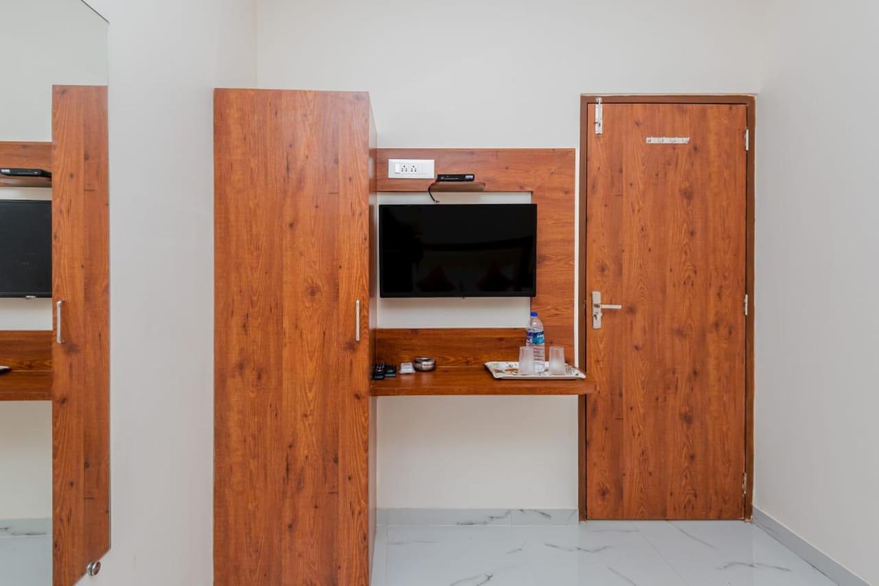 Purple Orchid Hotel Mumbai