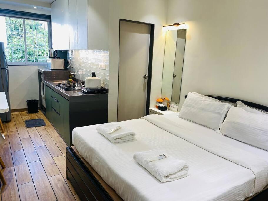 Apartment Mira Bandra W By The Company