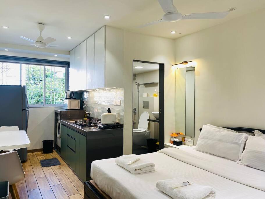 Apartment Mira Bandra W By The Company