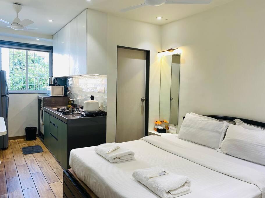 Apartment Mira Bandra W By The Company Mumbai