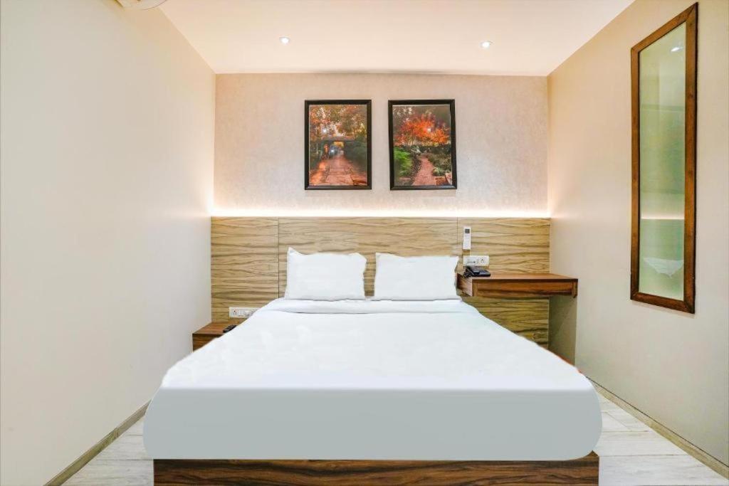 Glitz Dream Residency - Nr Iit & T2 Hotel