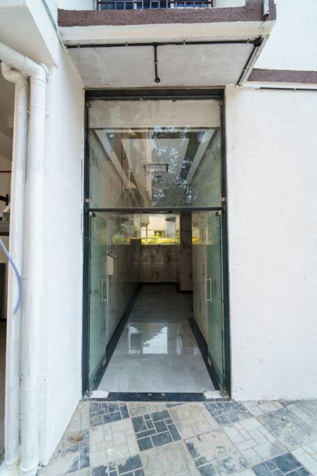 Zara 1bhk Bandra W By The Company * Mumbai