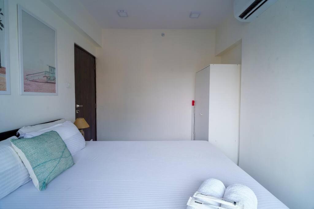 Apartment Luna 1bhk Bandra W By The Company