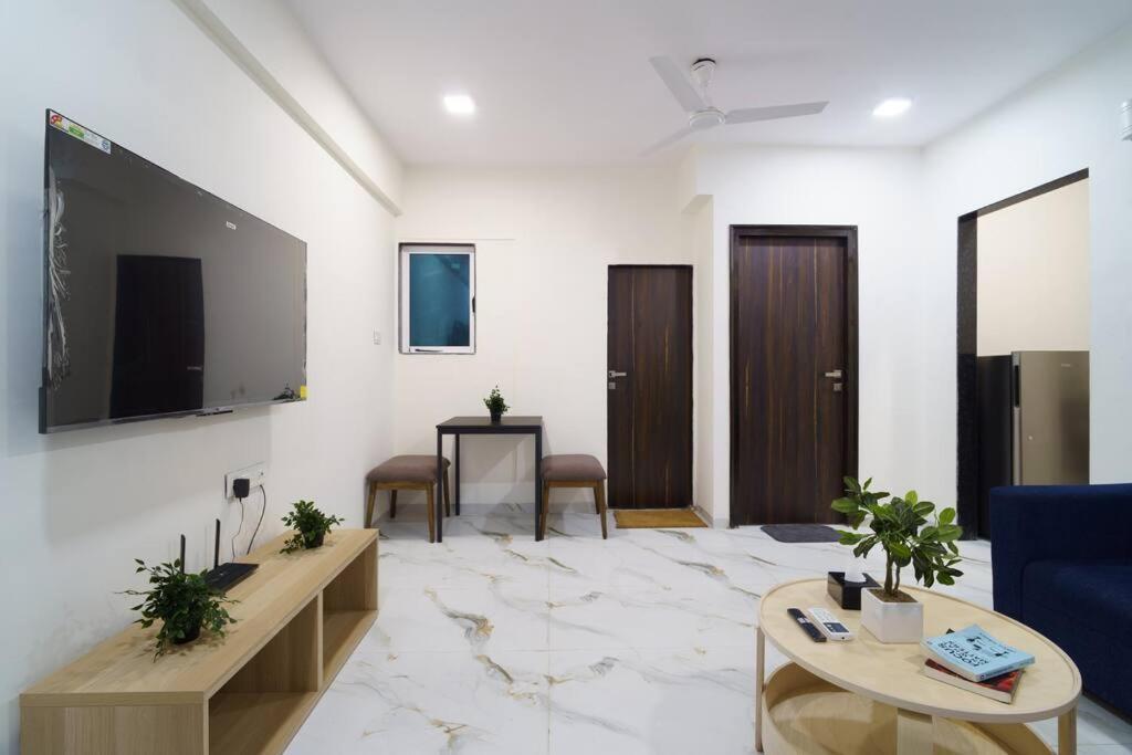 Apartment Luna 1bhk Bandra W By The Company Mumbai