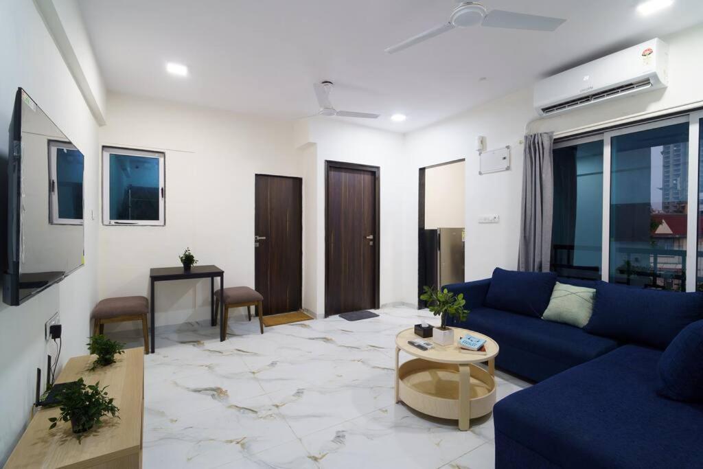 Luna 1bhk Bandra W By The Company Apartment *