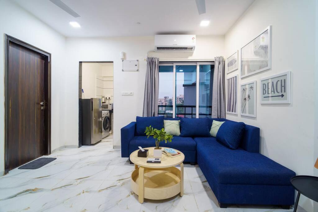 Luna 1bhk Bandra W By The Company Apartment