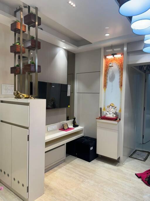 Apartment Pixiestays Goregaon West Mumbai
