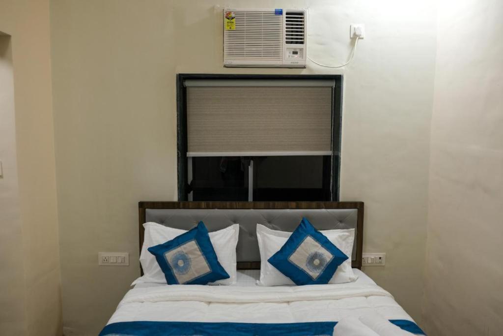 Vrc Hotel 3*