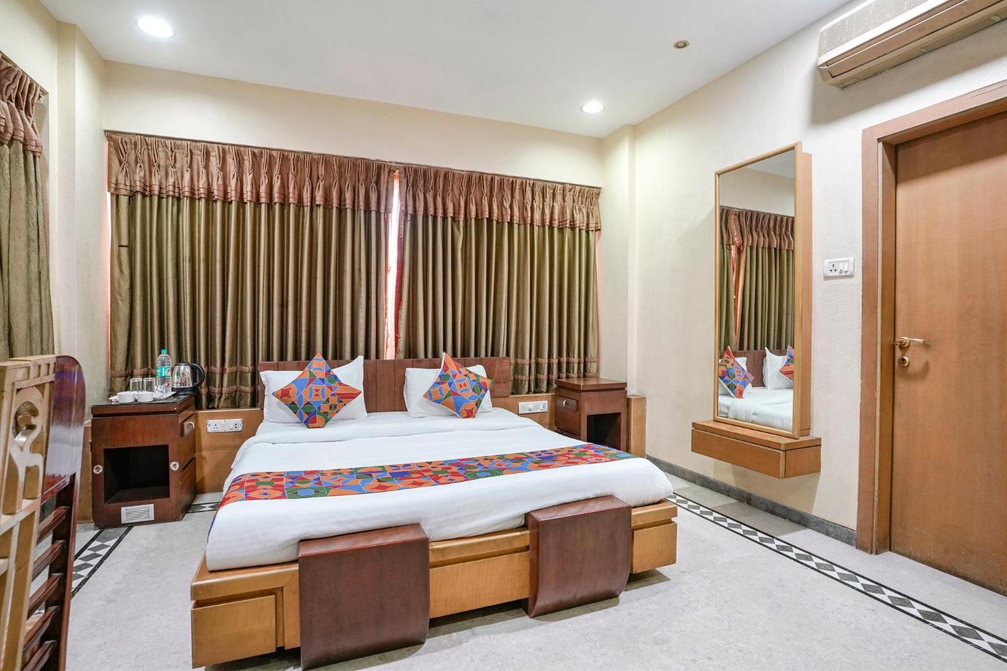 Fabhotel Welcome Apartments - Nr Mumbai International Airport Hotel