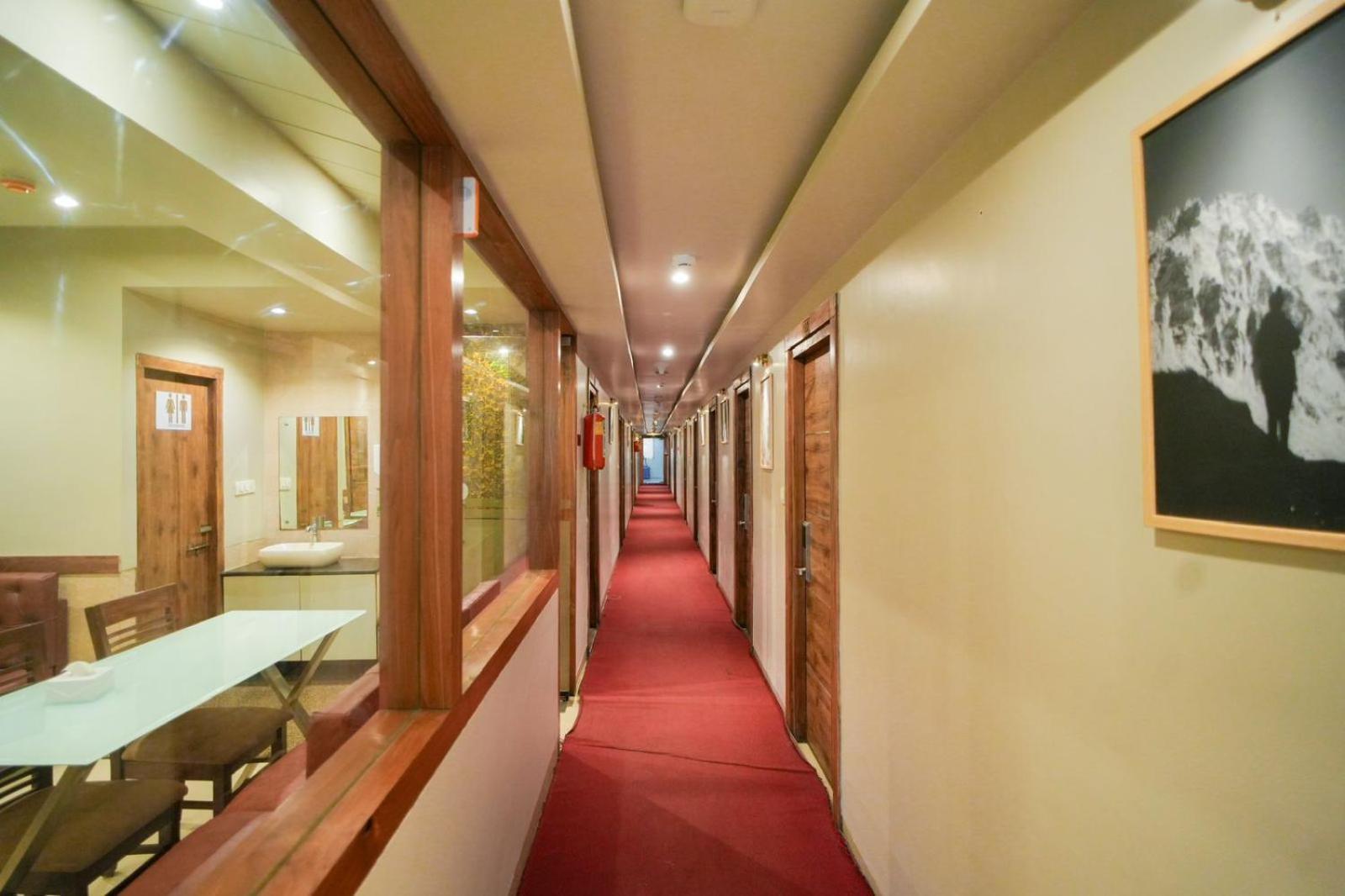 Hotel Amber Choice International Airport Bombaim