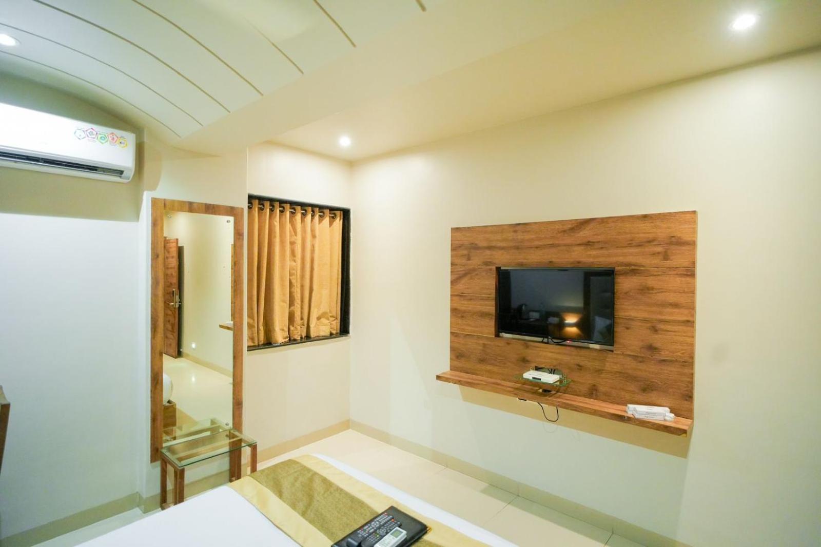 Amber Choice International Airport Bombaim