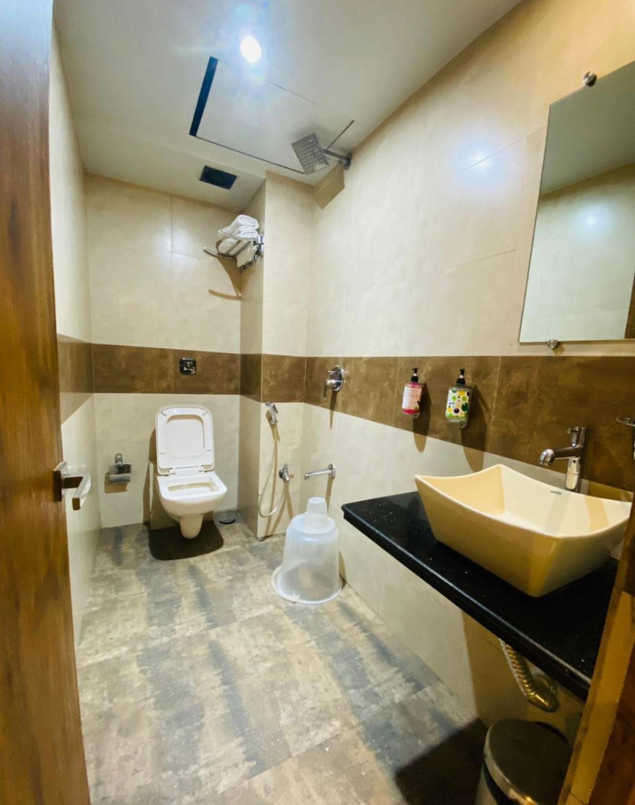 Amber Choice International Airport 3* Bombaim