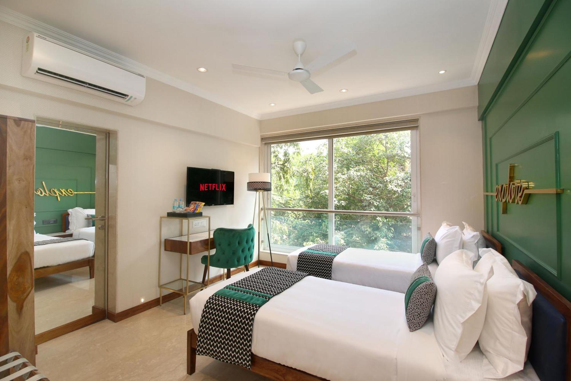 Theory9 Premium Service Bandra *