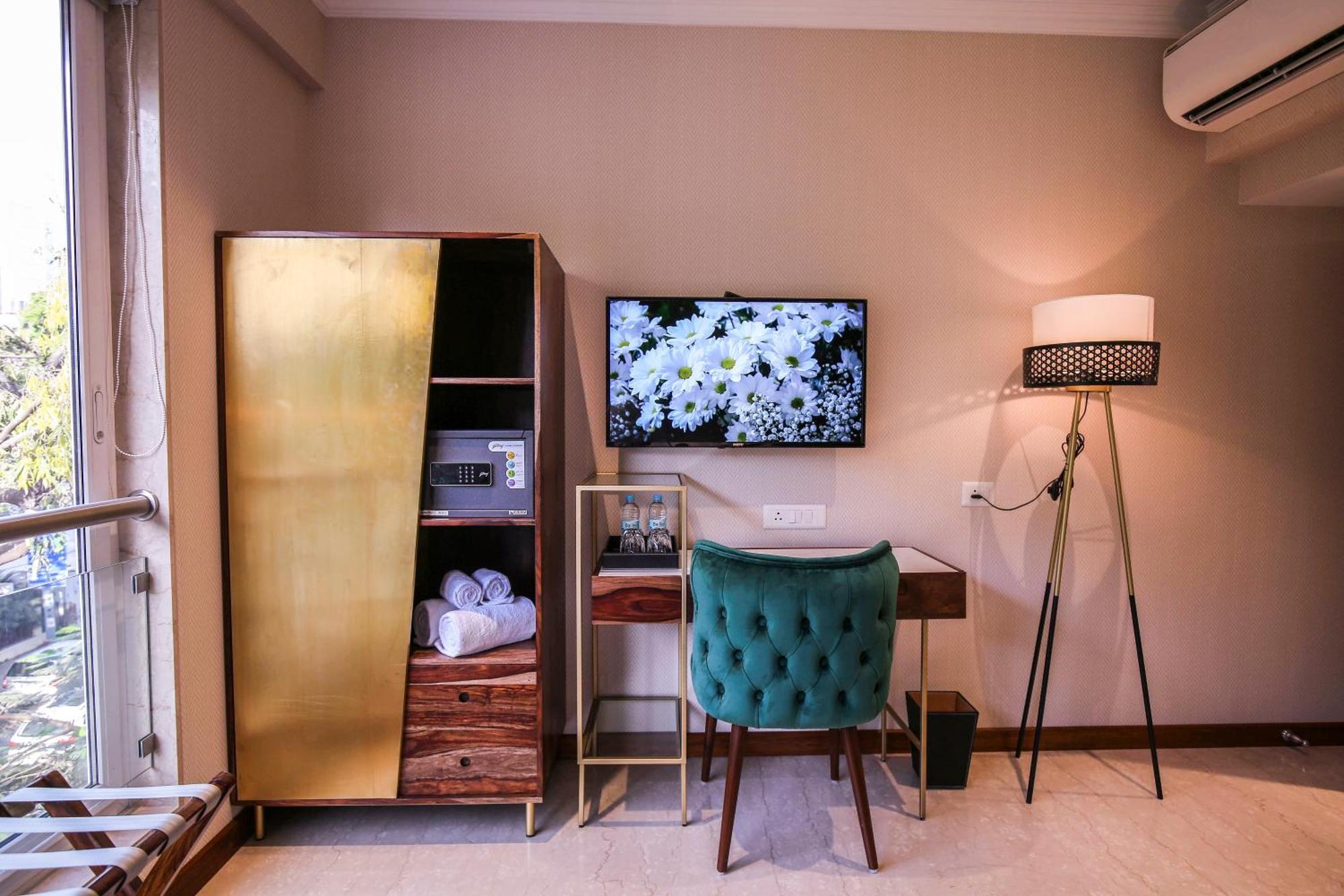 Apartment Theory9 Premium Service Bandra