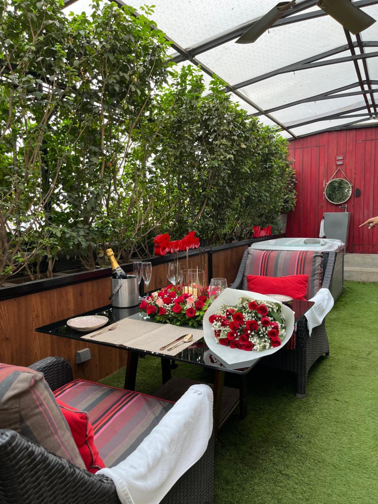 Theory9 Premium Service Bandra *