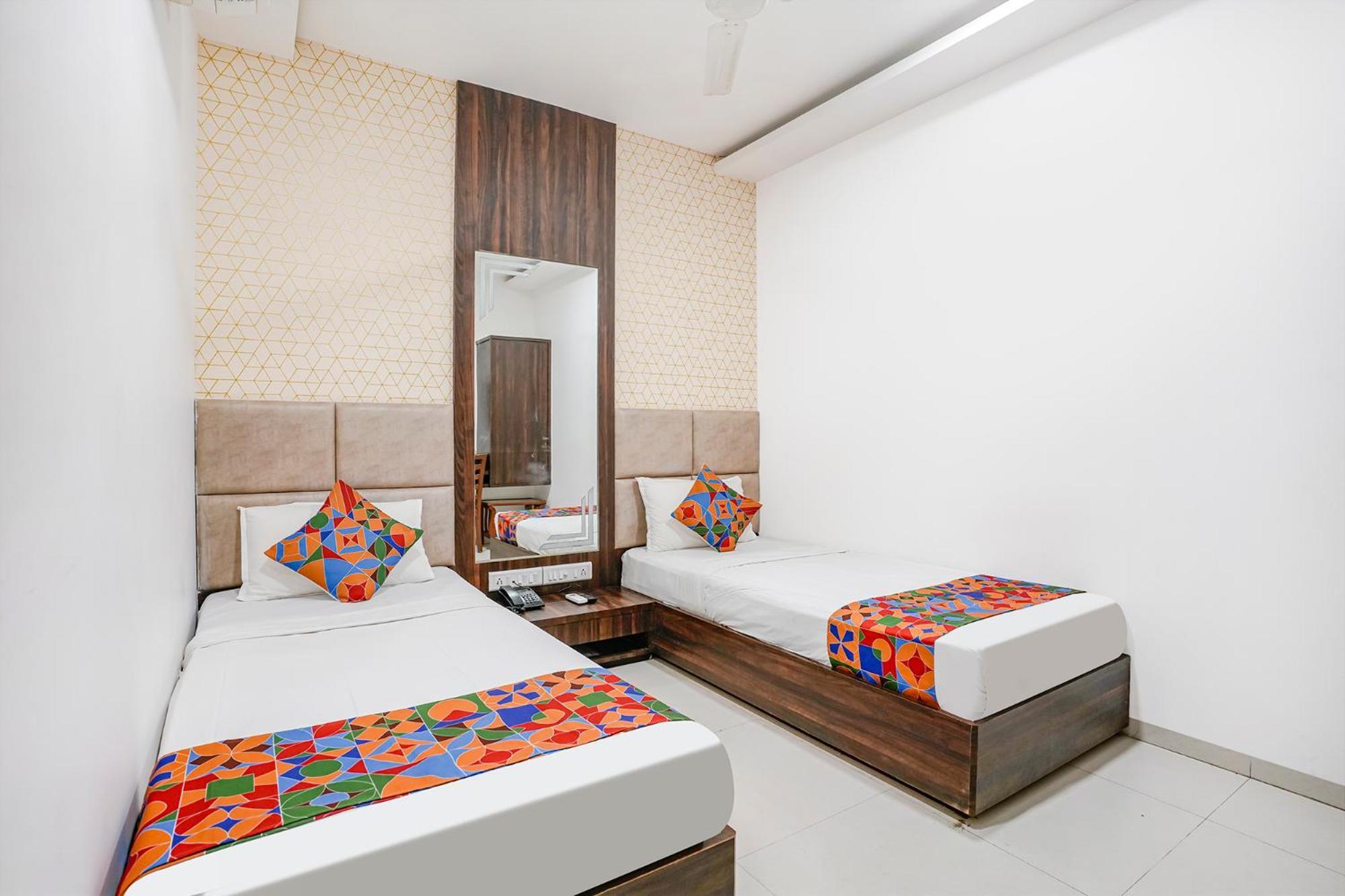 Fabhotel Elvis - Nr International Airport 3* Bombaim
