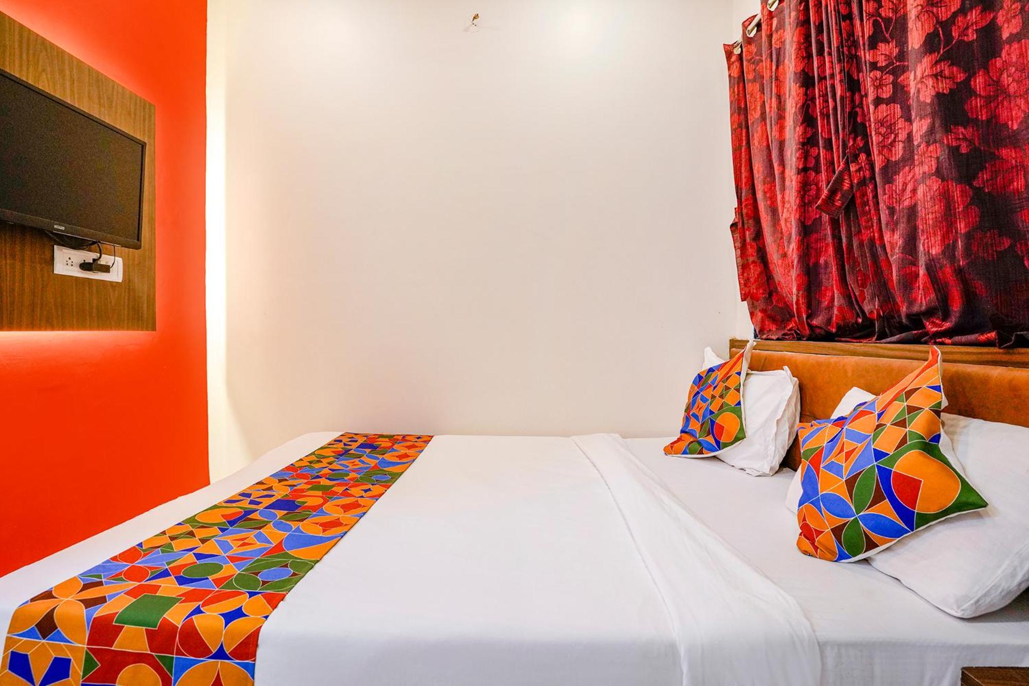 Fabexpress The United - Nr International Airport Hotel