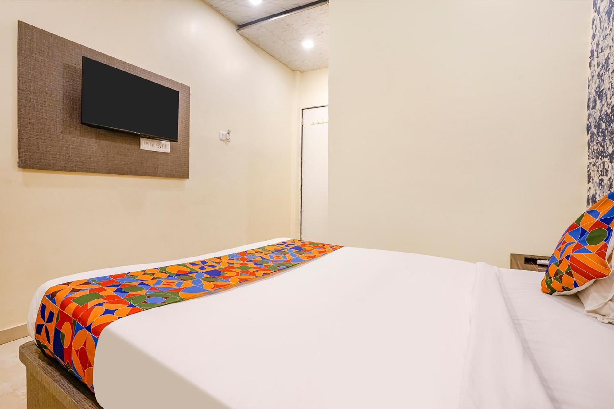 Hotel Fabexpress The United - Nr International Airport