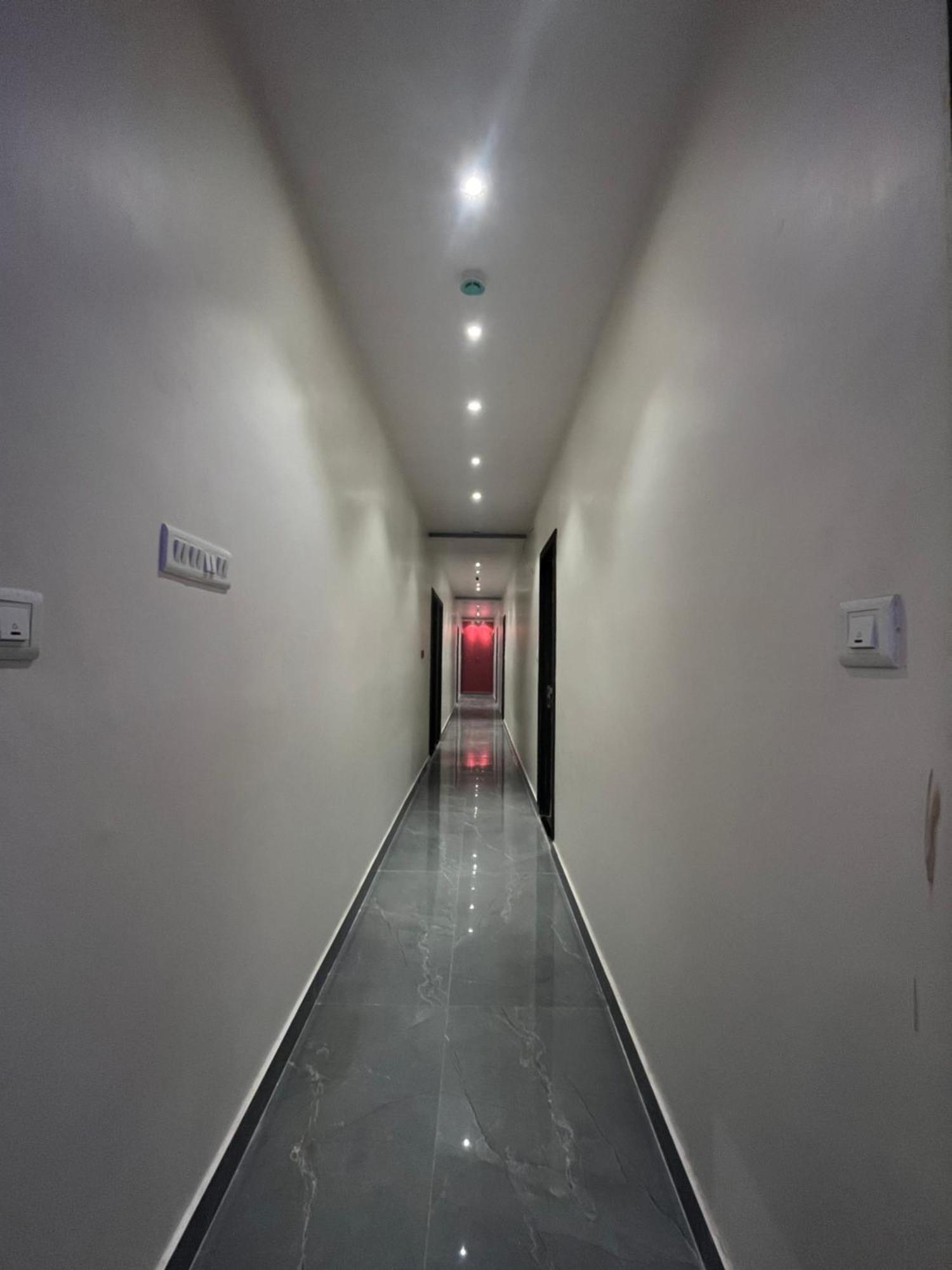 Powai Palace Hotel Bombaim