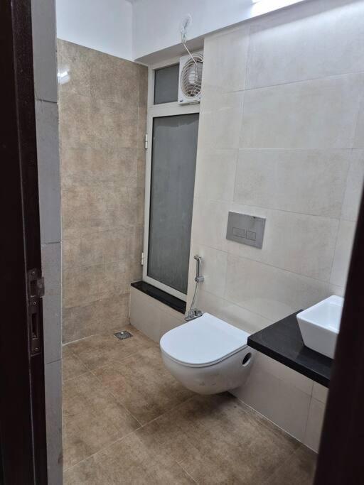 Apartamento Sky View Near Nesco Bombaim