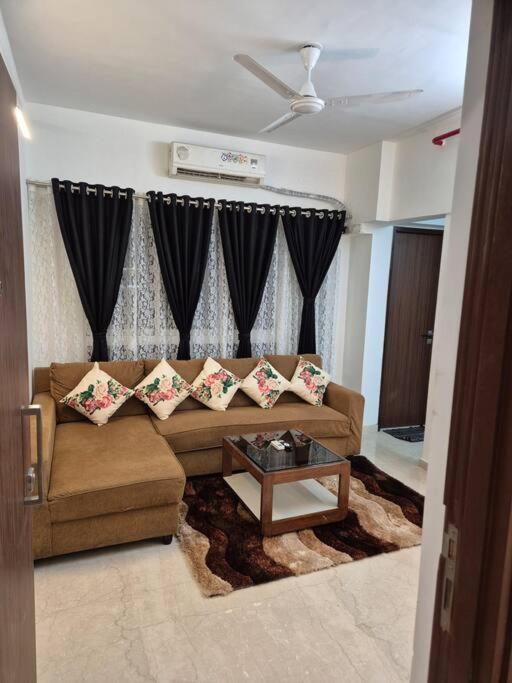Apartamento Sky View Near Nesco Bombaim