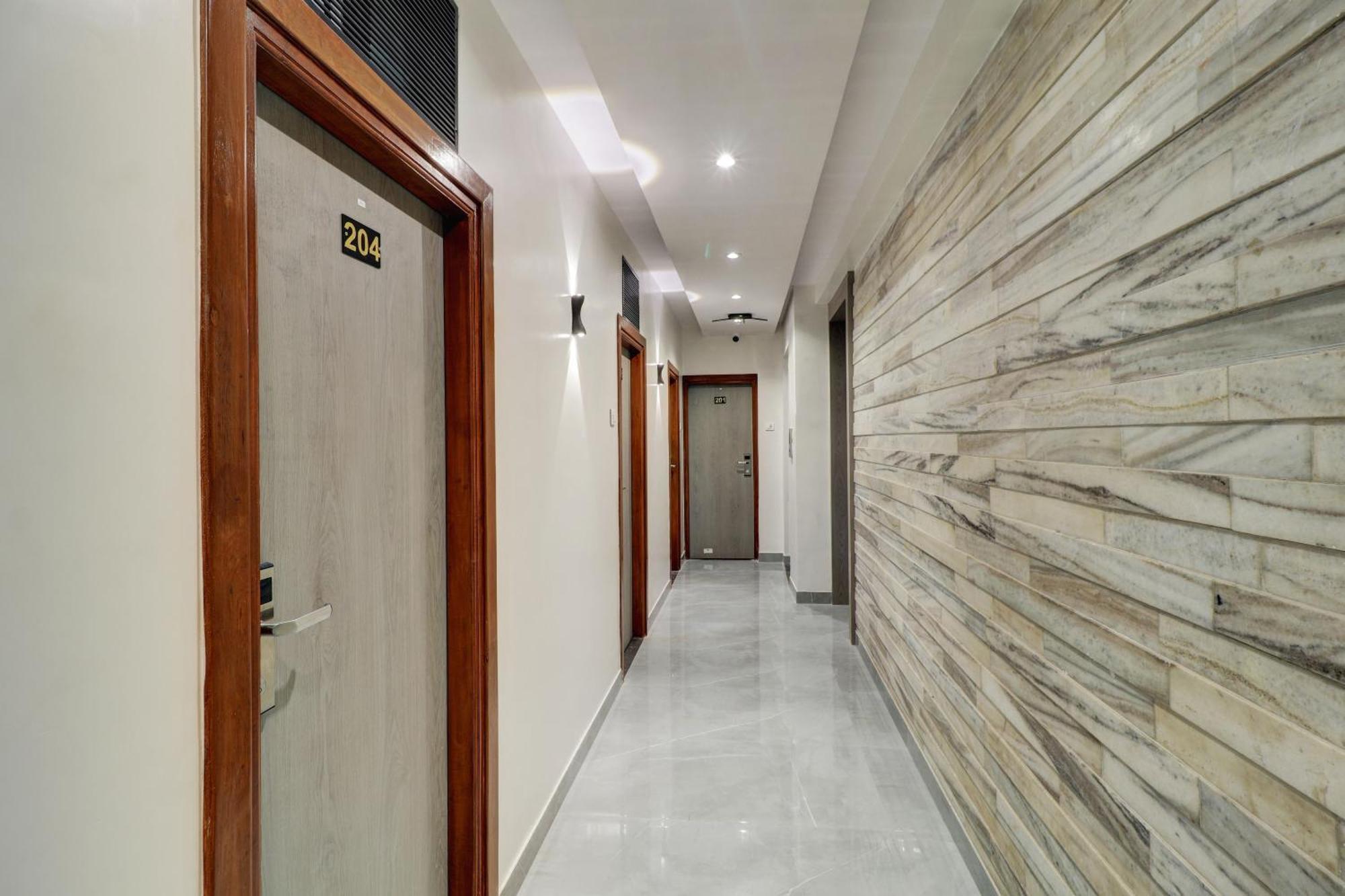 Enigma Hotel Bombaim