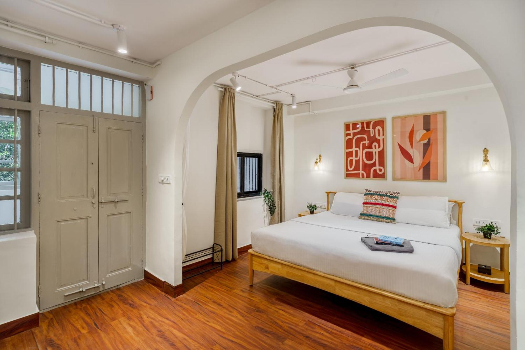 Apartment 48b By The Company