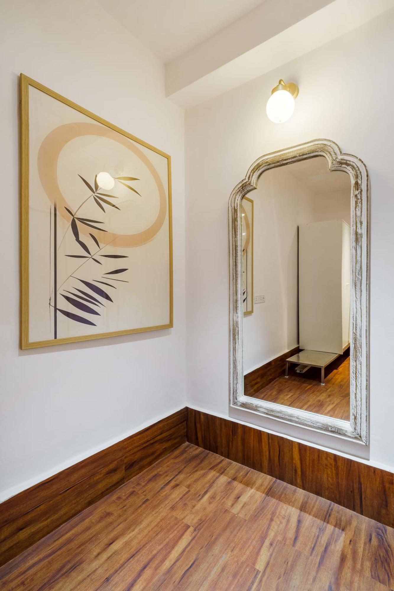 48b By The Company Apartment *