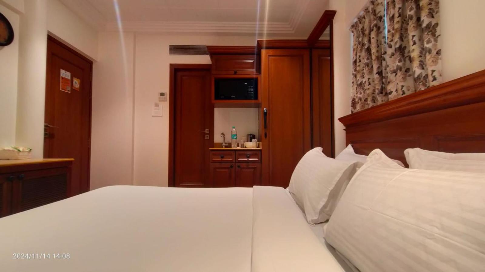 Apartment Corporate Apartment, Santacruz, Near Bkc *