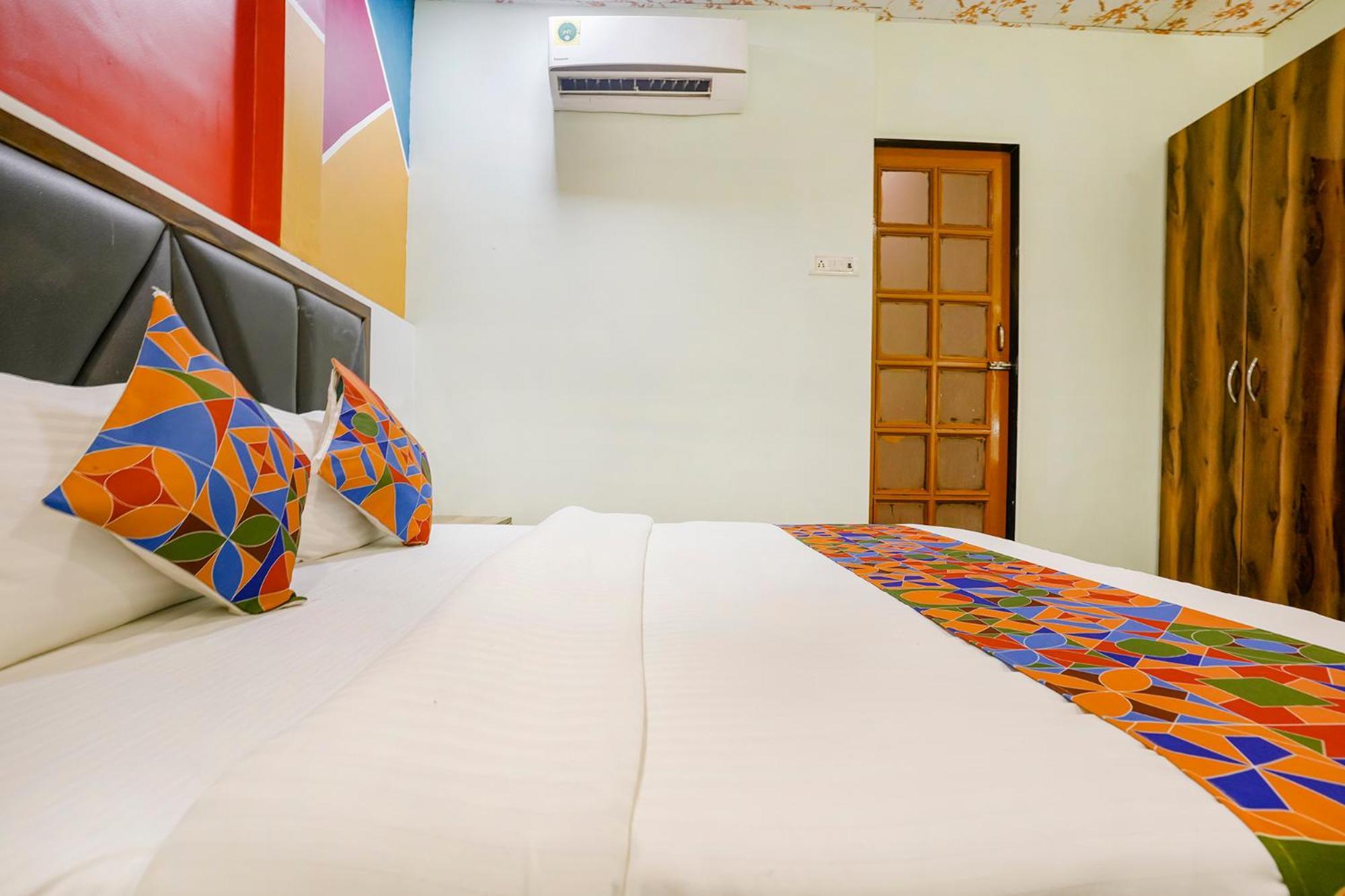 Via Twigo Hotel