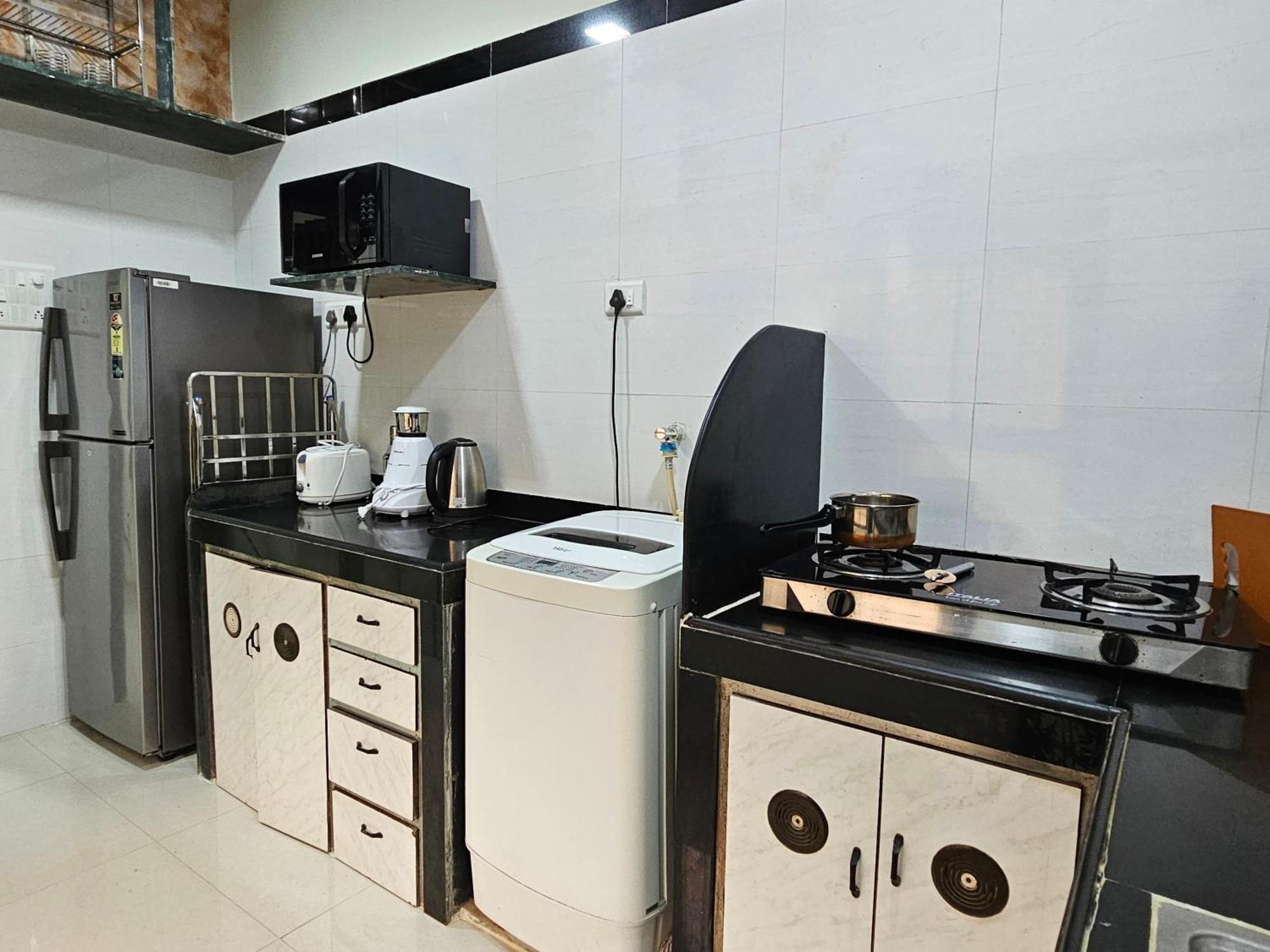 Osi Kurla West Apartment